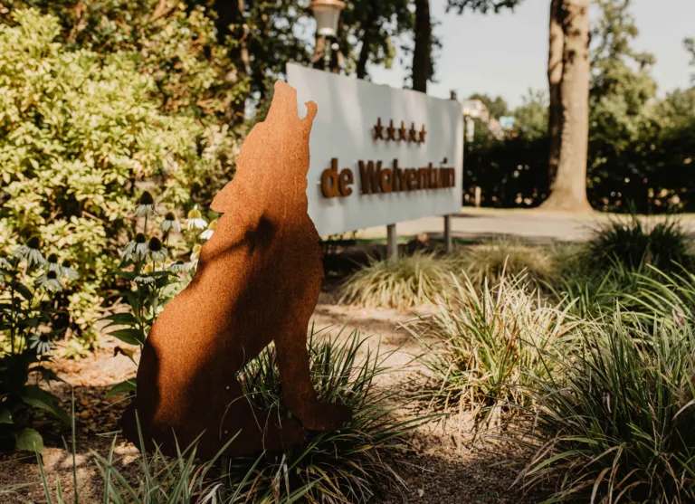 Camping de kleine wolf entree restaurant de wolventuin